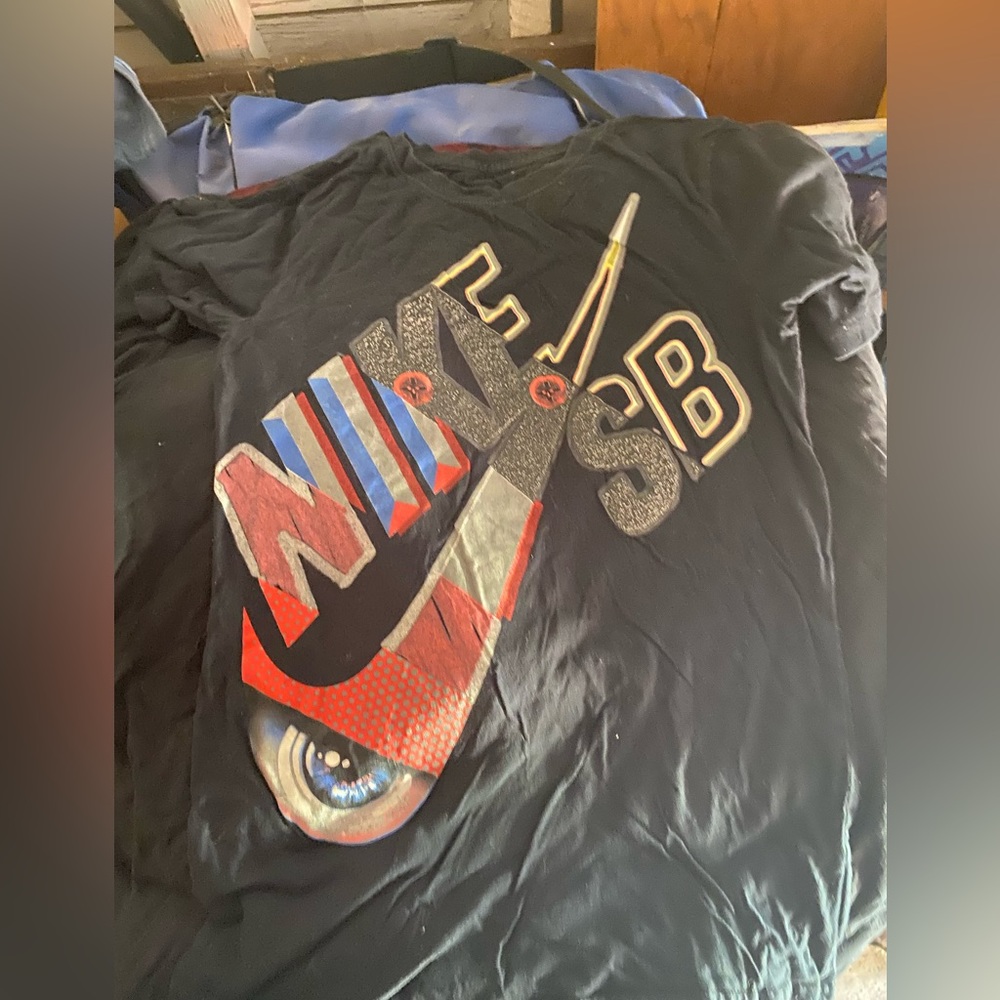 Boys Sz.S Nike graphic shirt